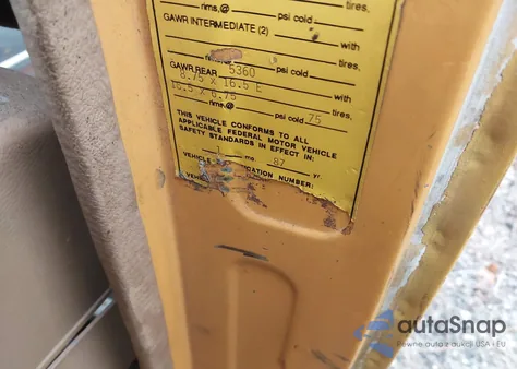 1987 GMC Rally Wagon / Van G3500 z USA, uszkodzony, nr VIN 1GDGG35K7H7508759